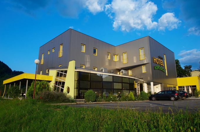 Hotel Korosica Hotel Korosica. L'Hotel Korosica vanta una posizione tranquilla a Dravograd nel centro di tre valli.