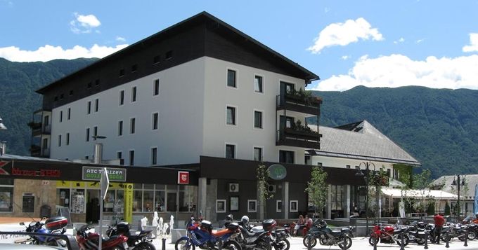 Hotel Alp