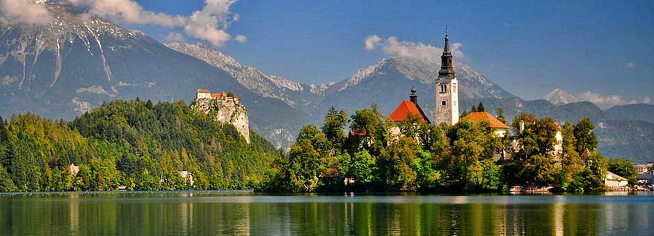 chiesa sul lago di bled