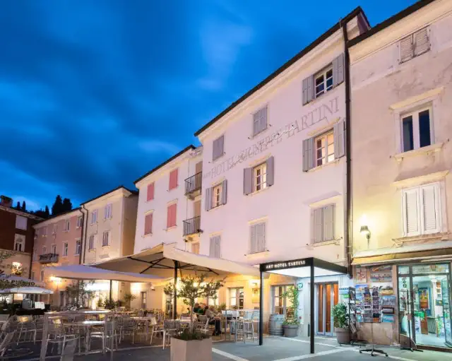 Art Hotel Tartini. Ideale per: atmosfera romantica e mare